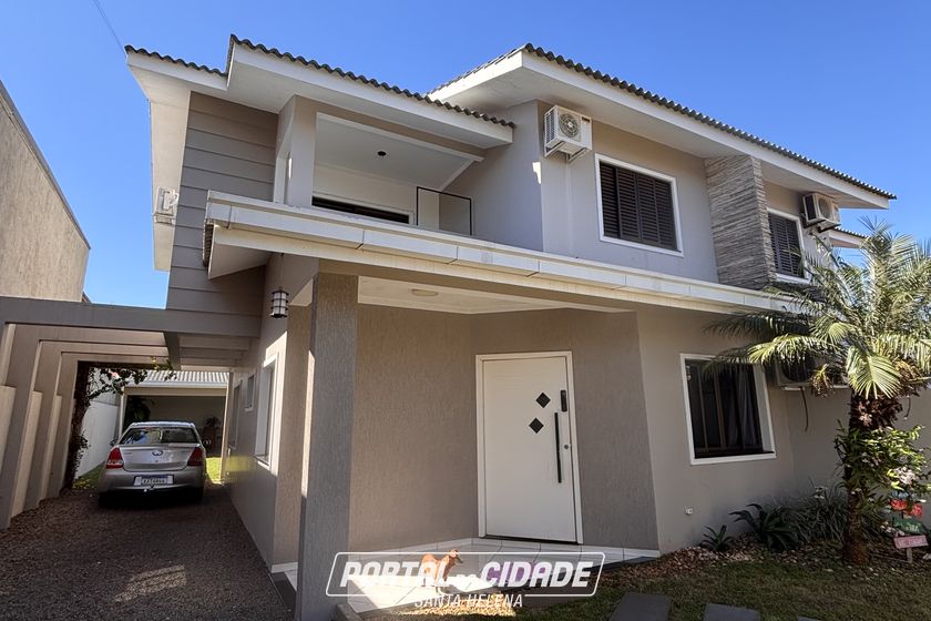 Sobrado &agrave; venda - 205m&sup2; - Cidade Alta 