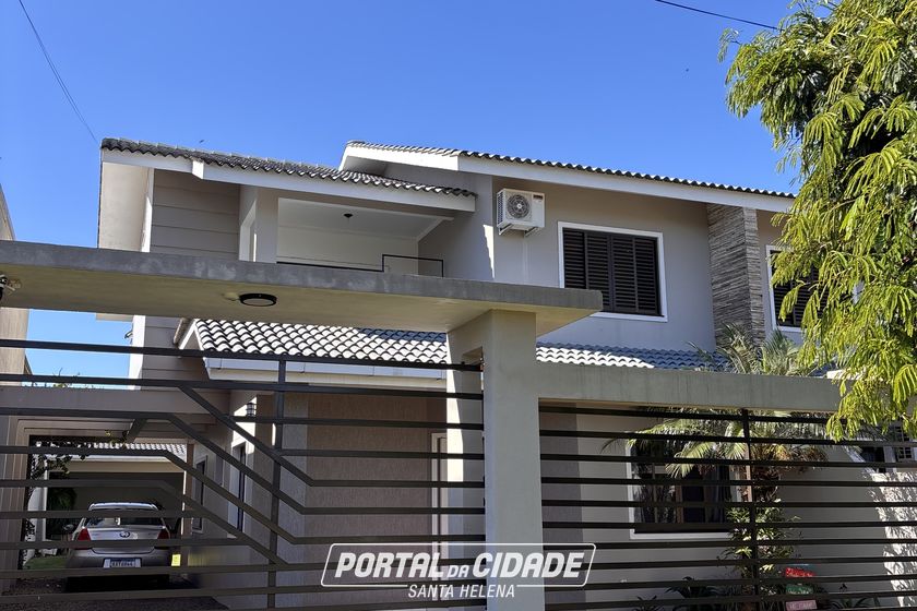 Sobrado &agrave; venda - 205m&sup2; - Cidade Alta 