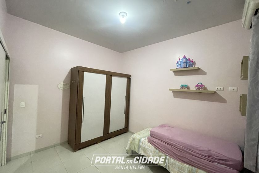 Casa &agrave; venda - 180m&sup2; - Centro