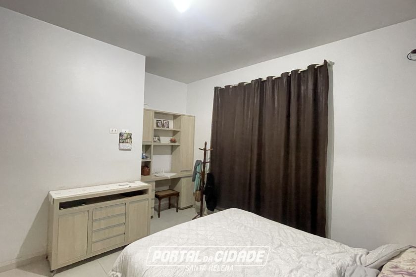 Casa &agrave; venda - 180m&sup2; - Centro