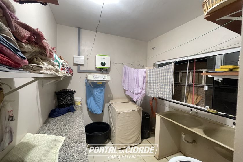 Casa &agrave; venda - 180m&sup2; - Centro
