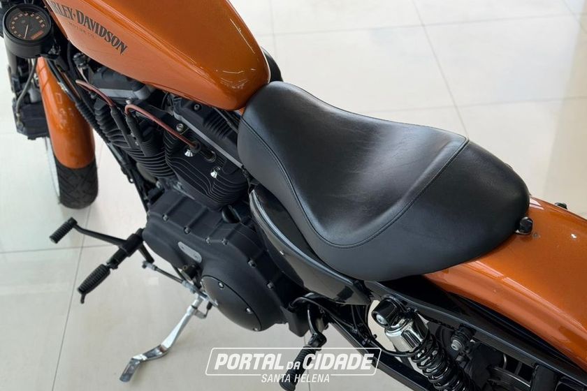 HARLEY-DAVIDSON XL