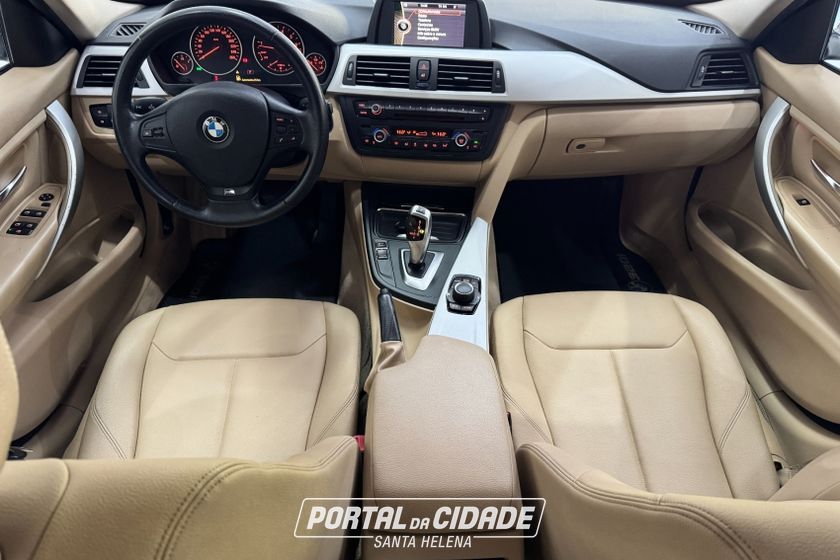 BMW 320iA