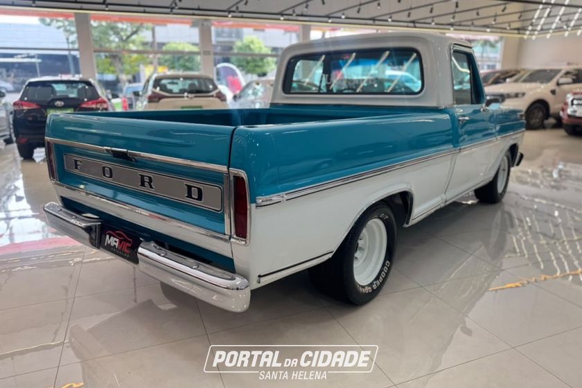 Ford F-100