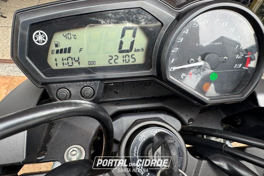YAMAHA XJ6