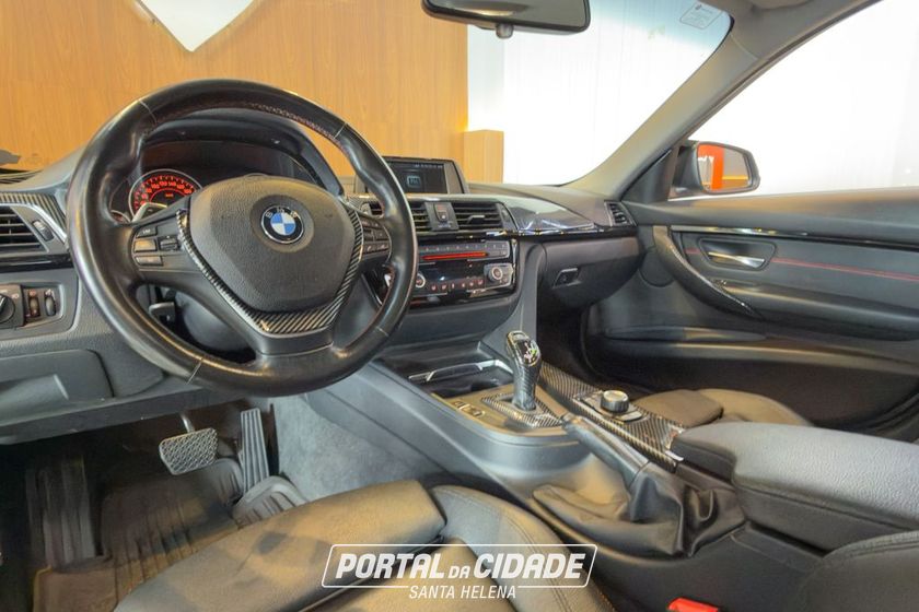 BMW 320iA