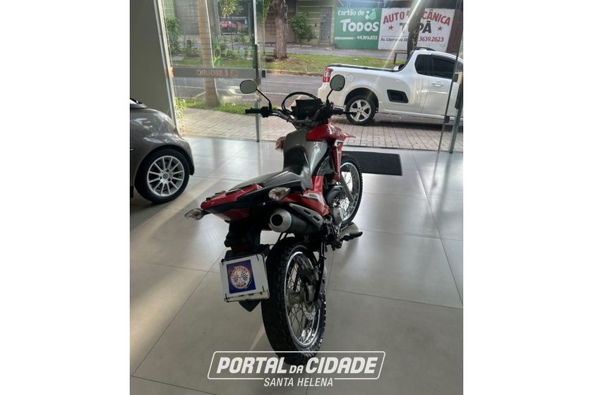HONDA NXR