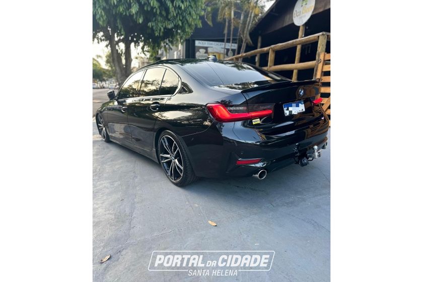 BMW 320iA