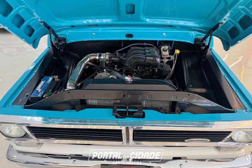 Ford F-100