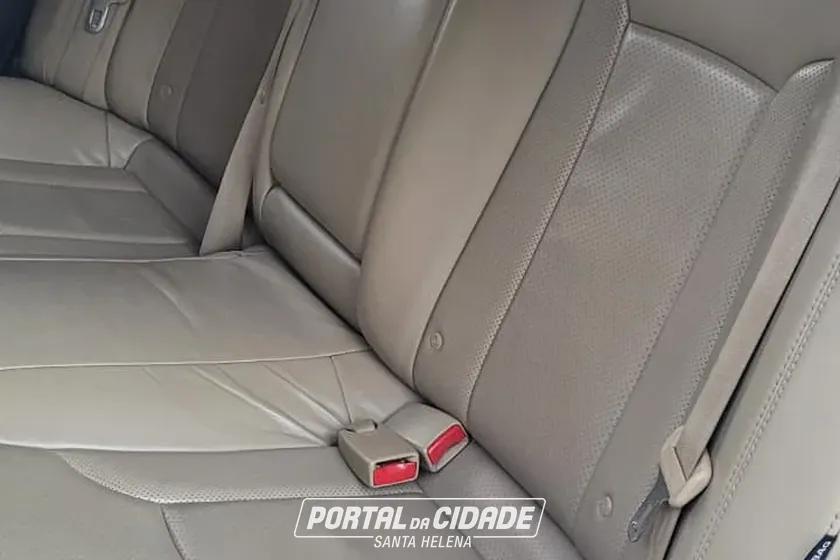 Hyundai AZERA