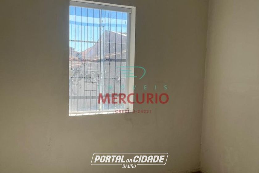 Casa &agrave; venda - 400m&sup2; - Centro
