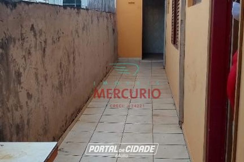 Casa &agrave; venda - 242m&sup2; - Vila Cardia