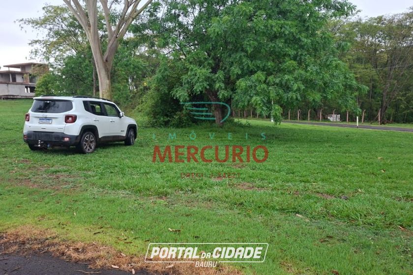 Terreno &agrave; venda - 894m&sup2; - Varandas Do Tiete