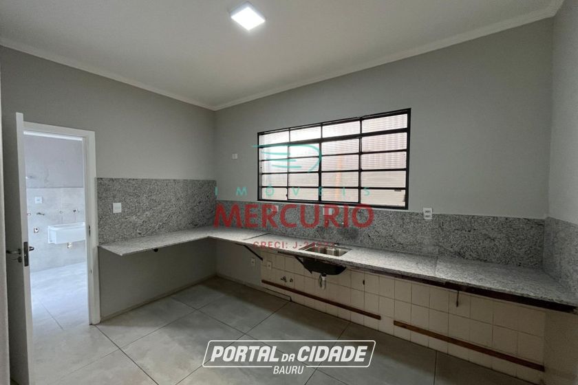 Casa &agrave; venda - 150m&sup2; - Centro