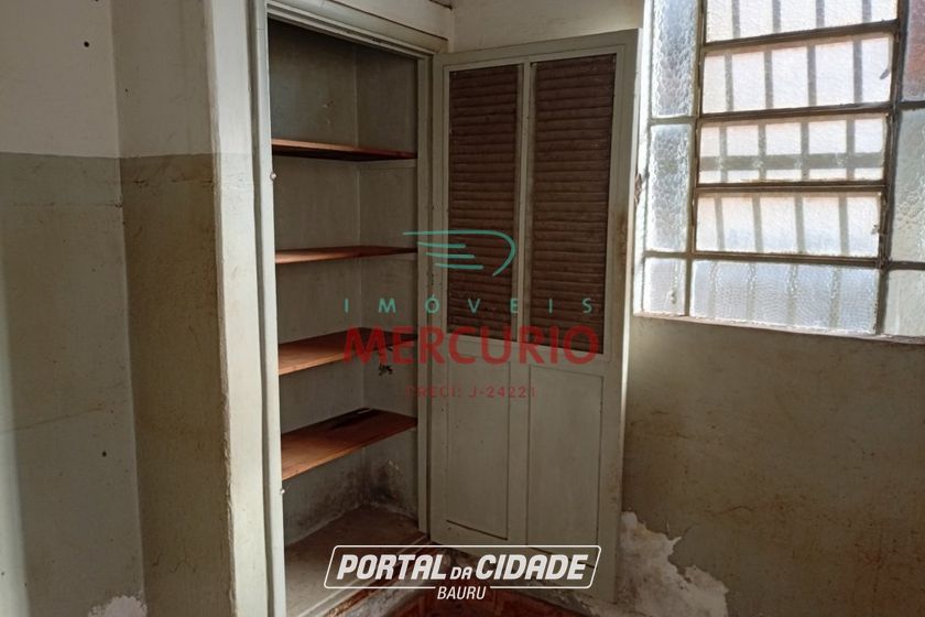 Casa &agrave; venda - 222m&sup2; - Centro