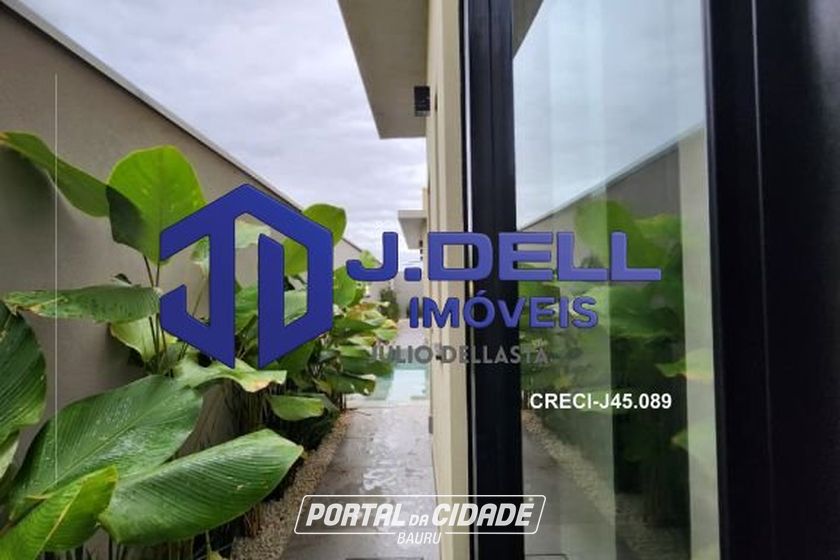 Casa &agrave; venda - 322m&sup2; - Vila Santa Maria