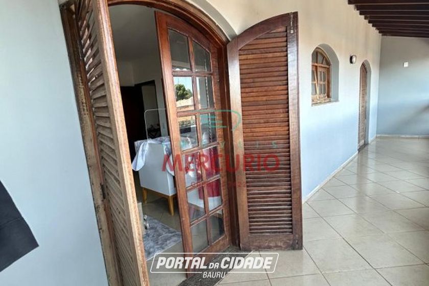 Sobrado &agrave; venda - 370m&sup2; - Vila Monlevade