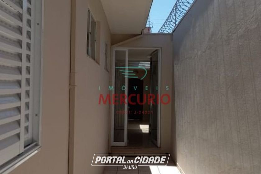 Casa &agrave; venda - 180m&sup2; - Vila Altin&oacute;polis