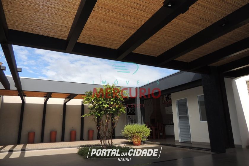 Casa &agrave; venda - 296m&sup2; - Jardim Terra Branca