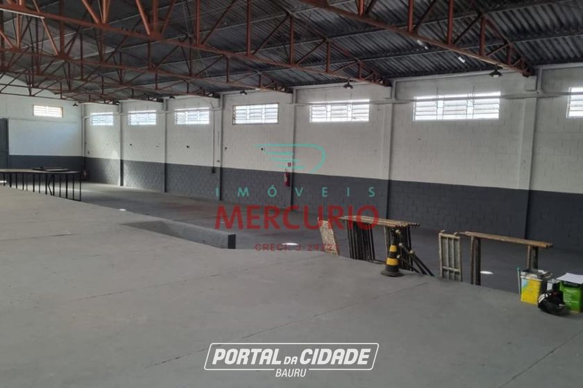 Sal&atilde;o Comercial para alugar - 900m&sup2; - Jardim Carvalho