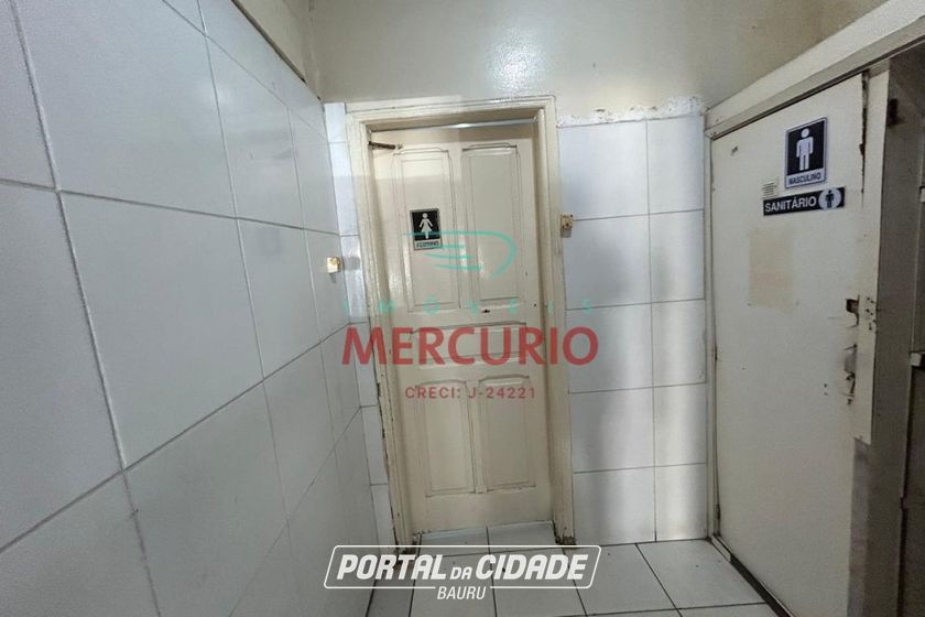 Sal&atilde;o Comercial para alugar - 135m&sup2; - Vila Mesquita