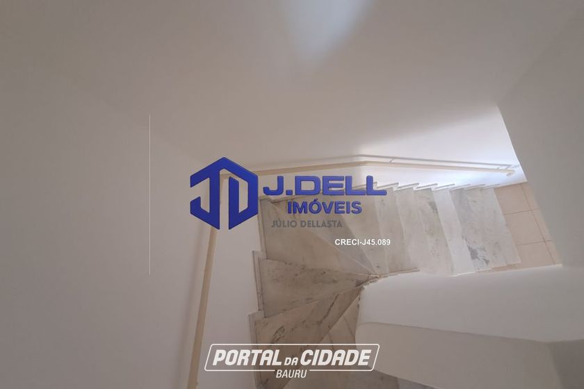 Apartamento &agrave; venda - 80m&sup2; - Infante Dom Henrique