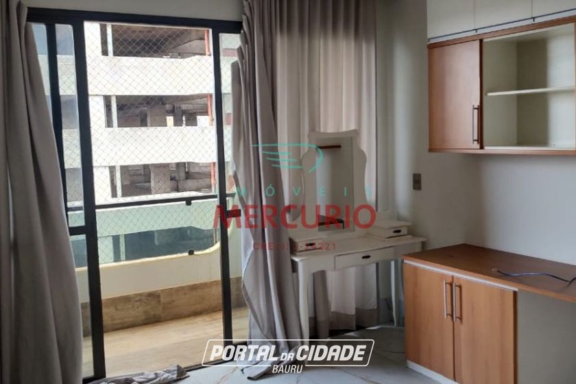 Apartamento &agrave; venda - 220m&sup2; - Centro