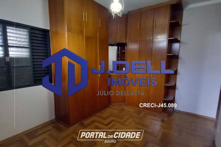 Casa &agrave; venda - 200m&sup2; - Vila Camargo