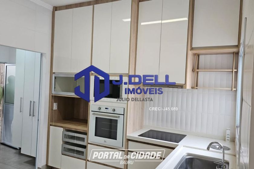 Casa &agrave; venda - 284m&sup2; - Jardim Bela Vista