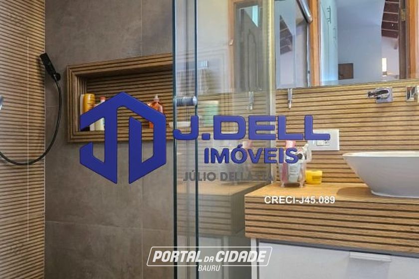 Casa &agrave; venda - 520m&sup2; - Vila Nova Cidade Universitaria