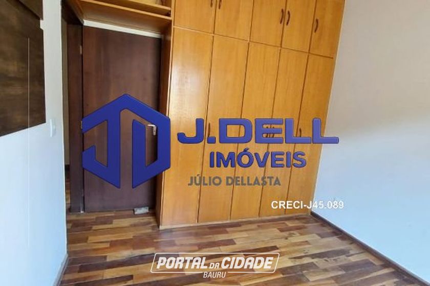 Casa &agrave; venda - 240m&sup2; - Jardim Terra Branca