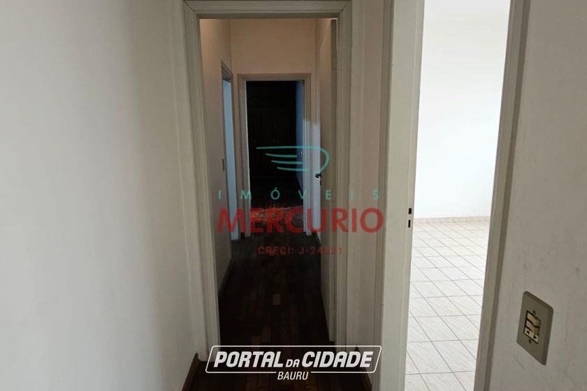 Casa &agrave; venda - 247m&sup2; - Vila Aeroporto Bauru