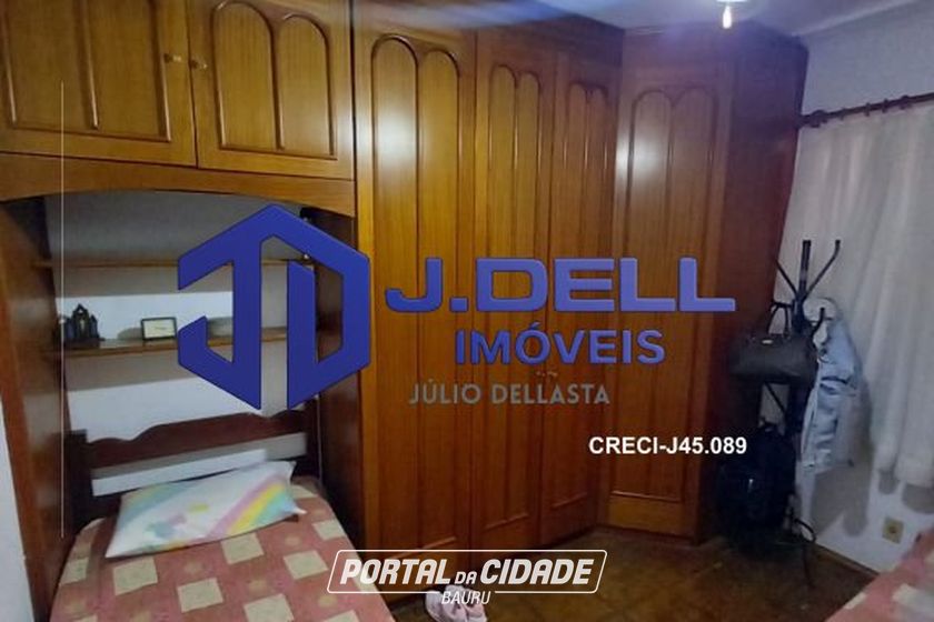 Casa &agrave; venda - 538m&sup2; - Vila Guedes de Azevedo