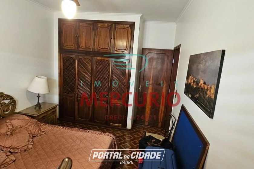 Casa &agrave; venda - 370m&sup2; - Jardim Brasil
