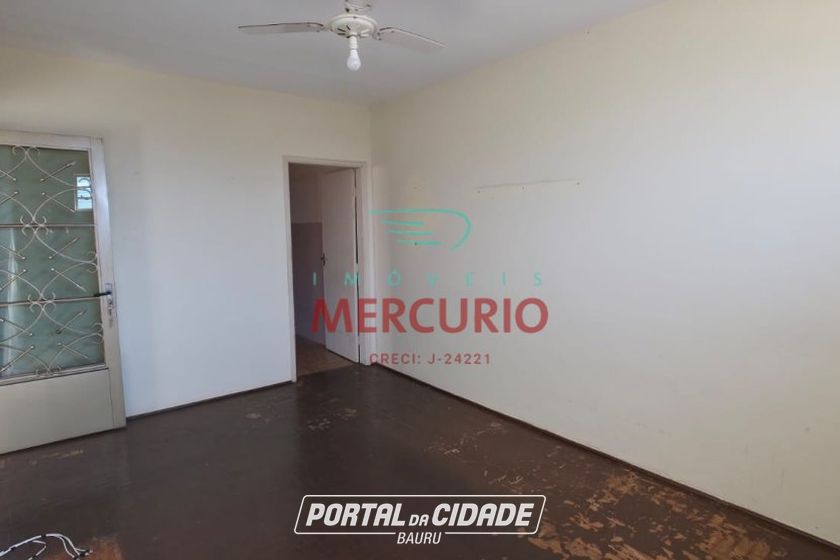 Casa &agrave; venda - 100m&sup2; - Parque Residencial das Cam&eacute;lias