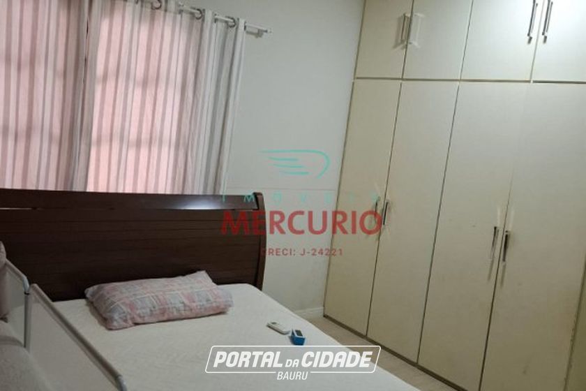 Casa &agrave; venda - 616m&sup2; - Jardim Santana
