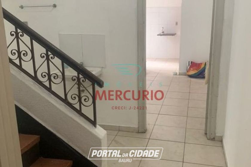 Casa para alugar - 200m&sup2; - Centro