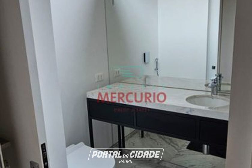 Casa &agrave; venda - 316m&sup2; - Jardim Shangri-L&aacute;