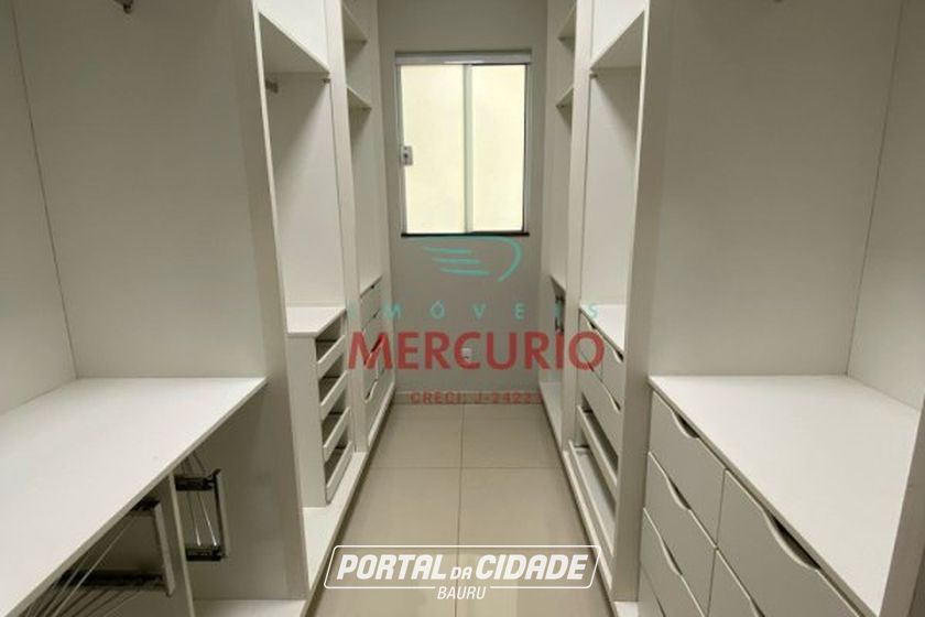 Casa &agrave; venda - 320m&sup2; - Ch&aacute;caras Bauruenses