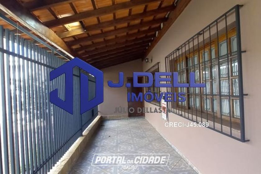 Casa &agrave; venda - 200m&sup2; - Vila Camargo