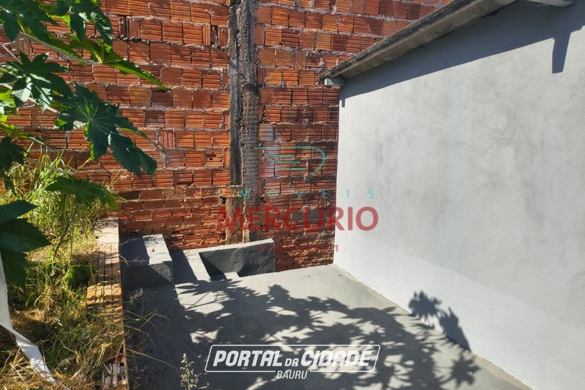 Casa &agrave; venda - 43m&sup2; - Jardim Mendon&ccedil;a