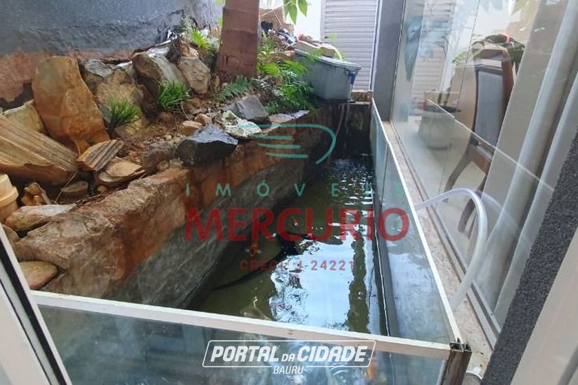 Casa &agrave; venda - 294m&sup2; - Centro