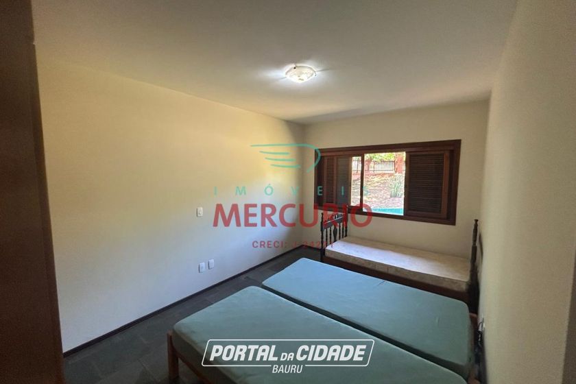 Ch&aacute;cara &agrave; venda - 236m&sup2; - Condom&iacute;nio Real Village