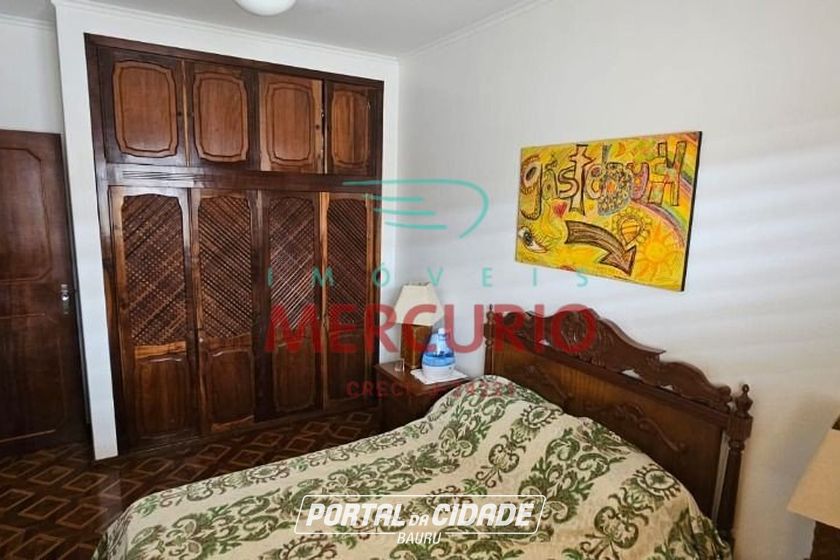 Casa &agrave; venda - 370m&sup2; - Jardim Brasil