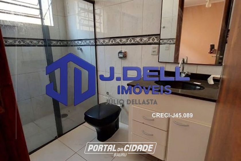 Casa &agrave; venda - 240m&sup2; - Jardim Terra Branca