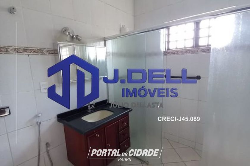 Casa &agrave; venda - 200m&sup2; - Vila Camargo