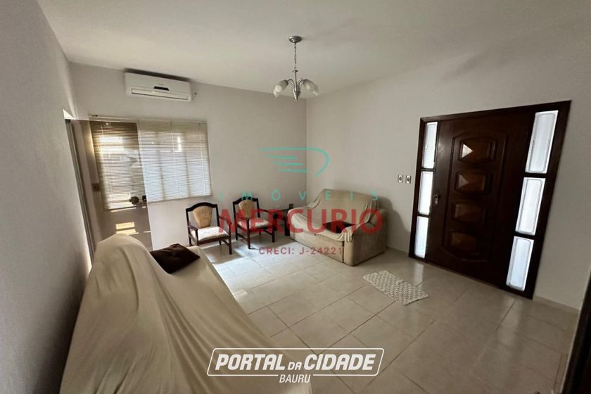 Casa &agrave; venda - 2m&sup2; - Vila Falc&atilde;o