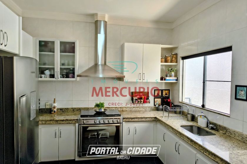 Casa &agrave; venda - 230m&sup2; - Vila Avia&ccedil;&atilde;o