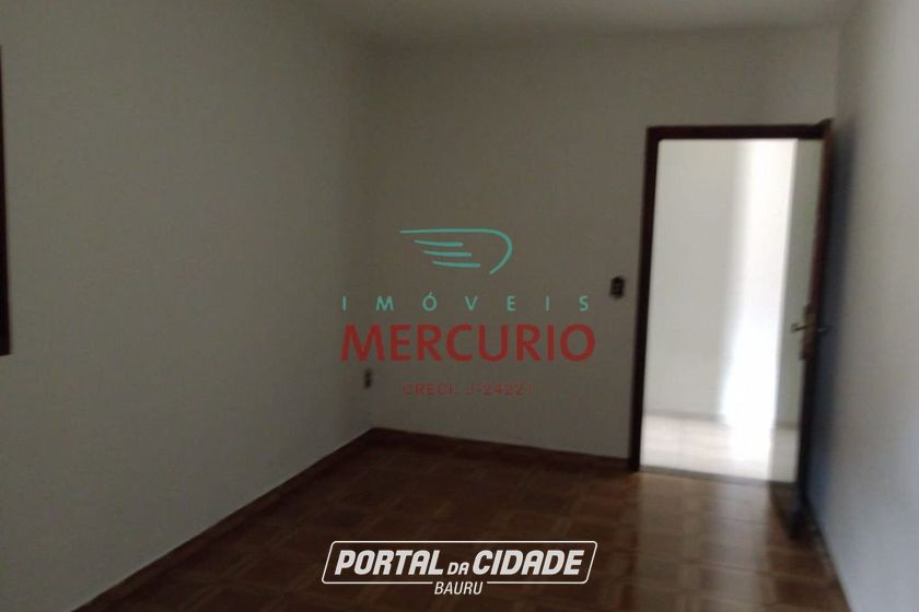 Casa &agrave; venda - 170m&sup2; - Conjunto Habitacional Engenheiro Ot&aacute;vio Rasi