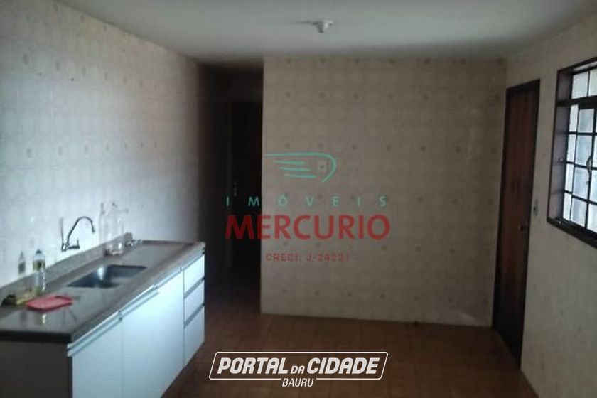 Casa &agrave; venda - 170m&sup2; - Conjunto Habitacional Engenheiro Ot&aacute;vio Rasi